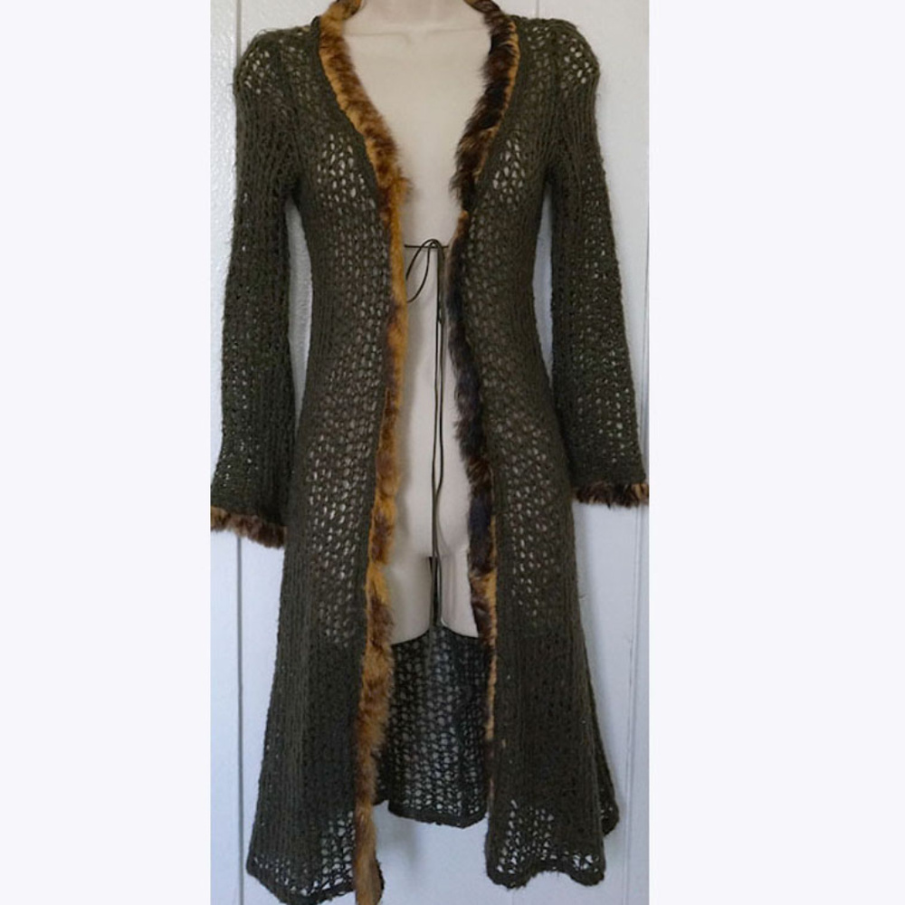 knitting khaki olive color knit coat fur